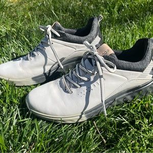ECCO BIOM Gore-Tex Golf Shoes 37